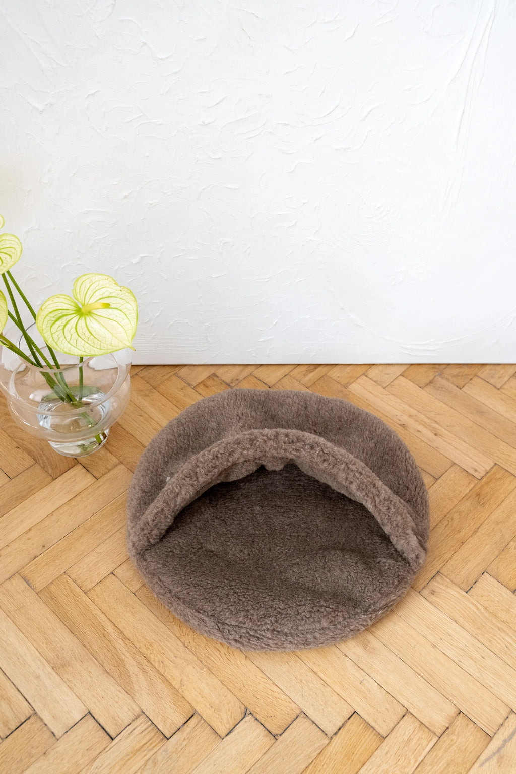 Grotte en Laine Naturelle pour Animaux – Beige | Fait main en Pologne