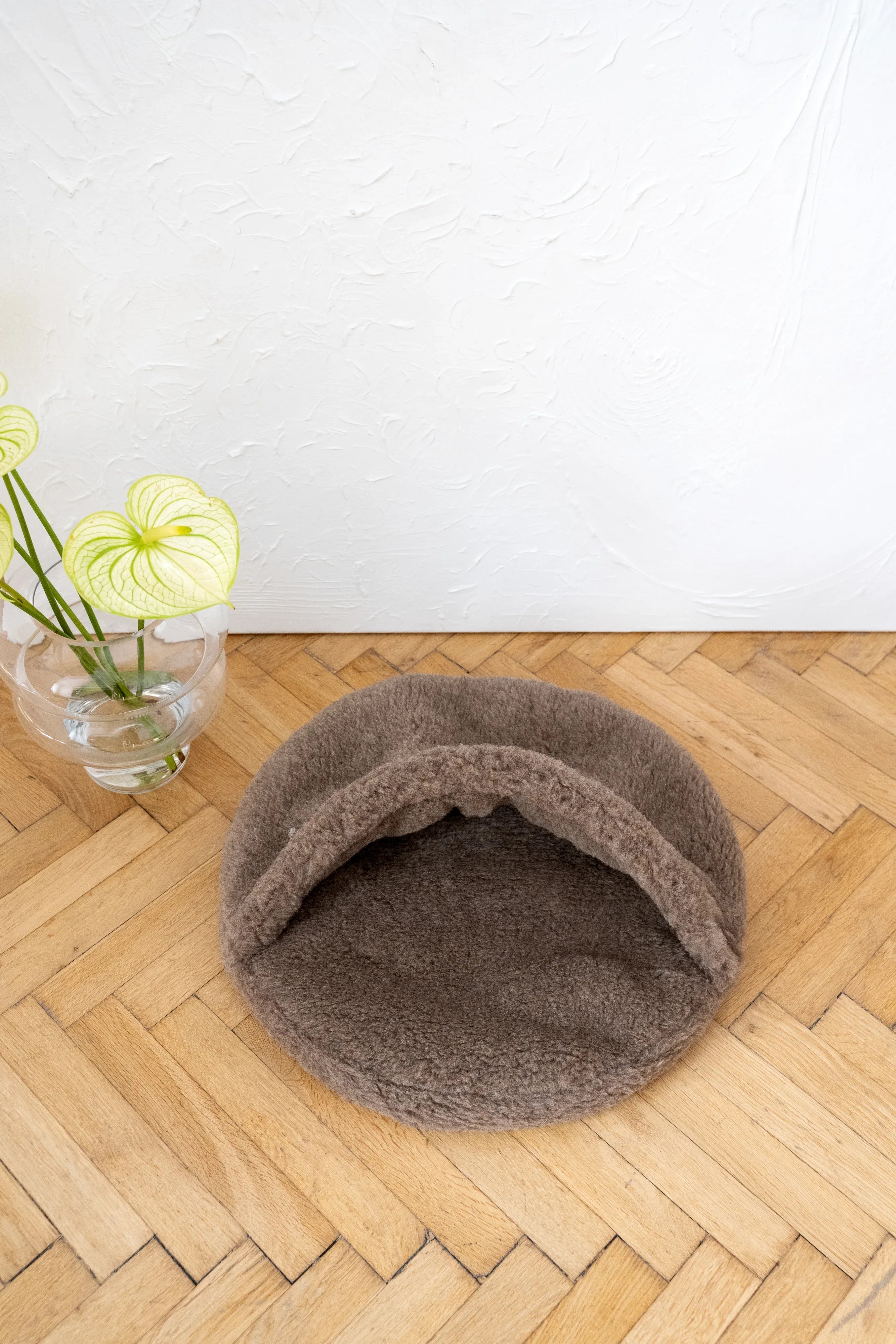 Grotte en Laine Naturelle pour Animaux – Beige | Fait main en Pologne